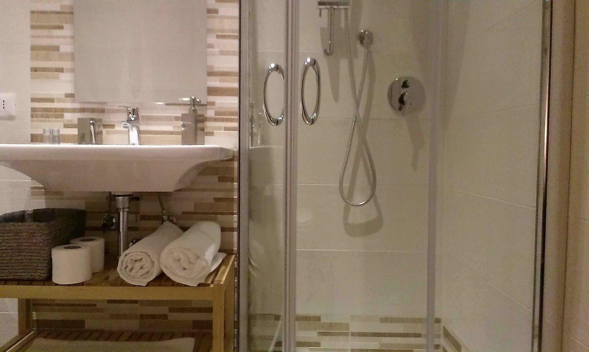 Rest Guesthouse روما المظهر الخارجي الصورة